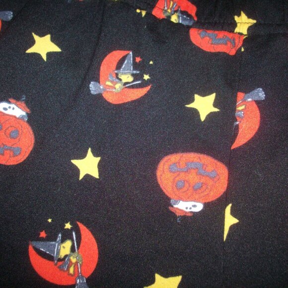 Women's Peanuts Snoopy Woodstock Halloween Pajama Bottoms Short L Excellent Cond - Picture 5 of 5